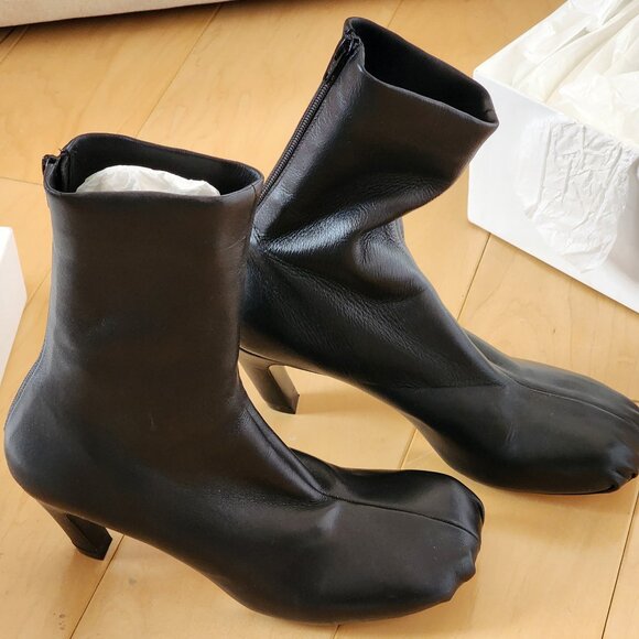 Khaite Normandy boots sz. 9.5 - Picture 1 of 9